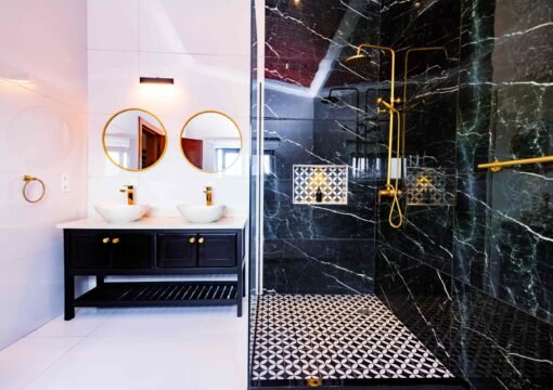 Standard Queensize (Room 3)